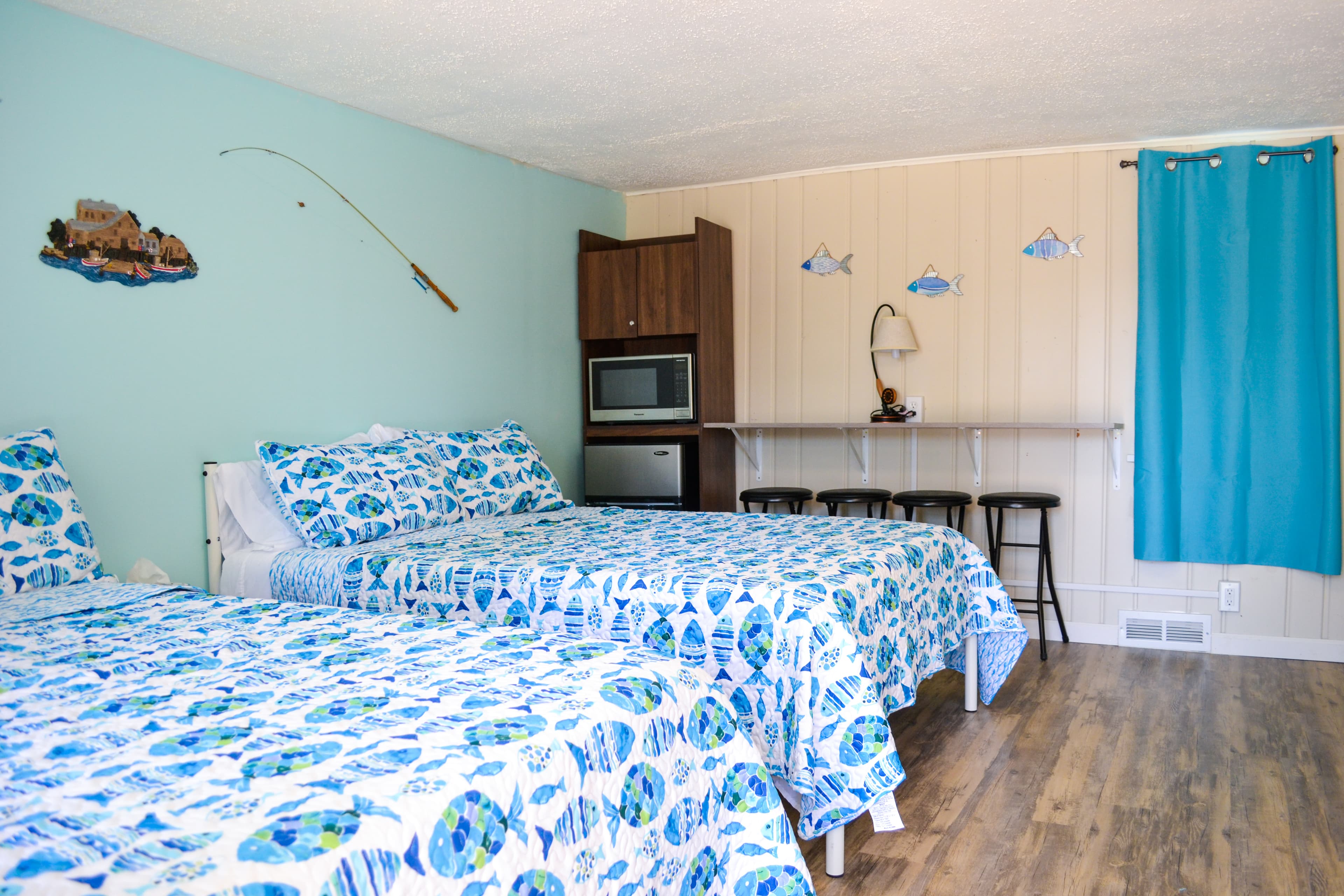 Room 8